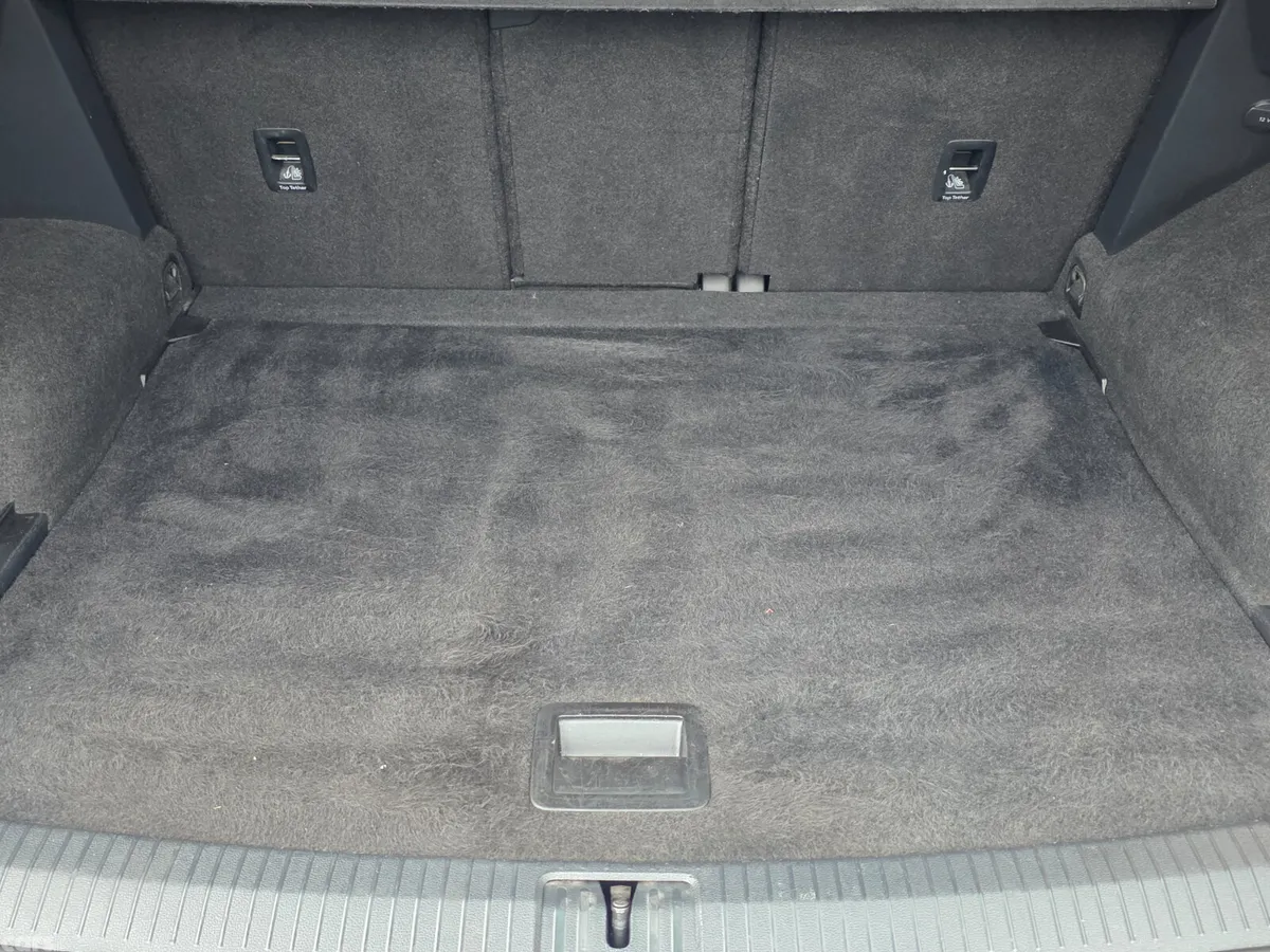 Volkswagen Tiguan SUV, Diesel, 2017, White