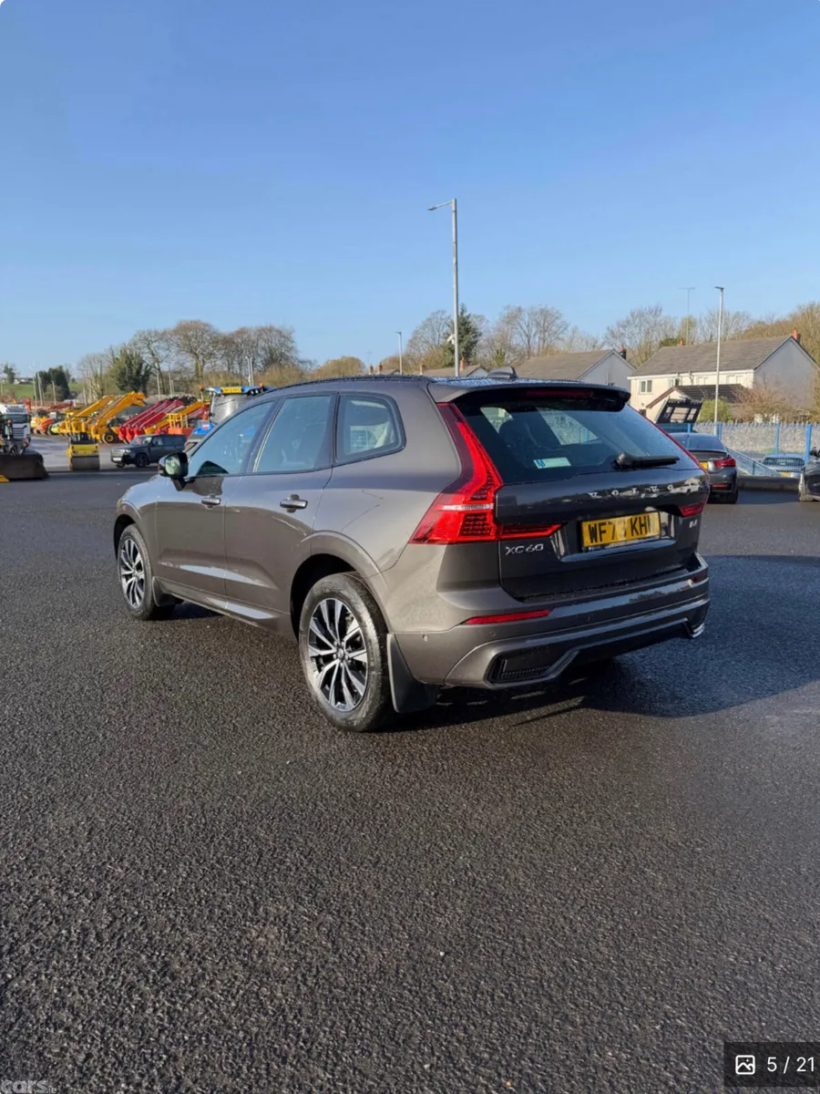 Volvo XC60 SUV, Diesel Hybrid, 2023, Grey