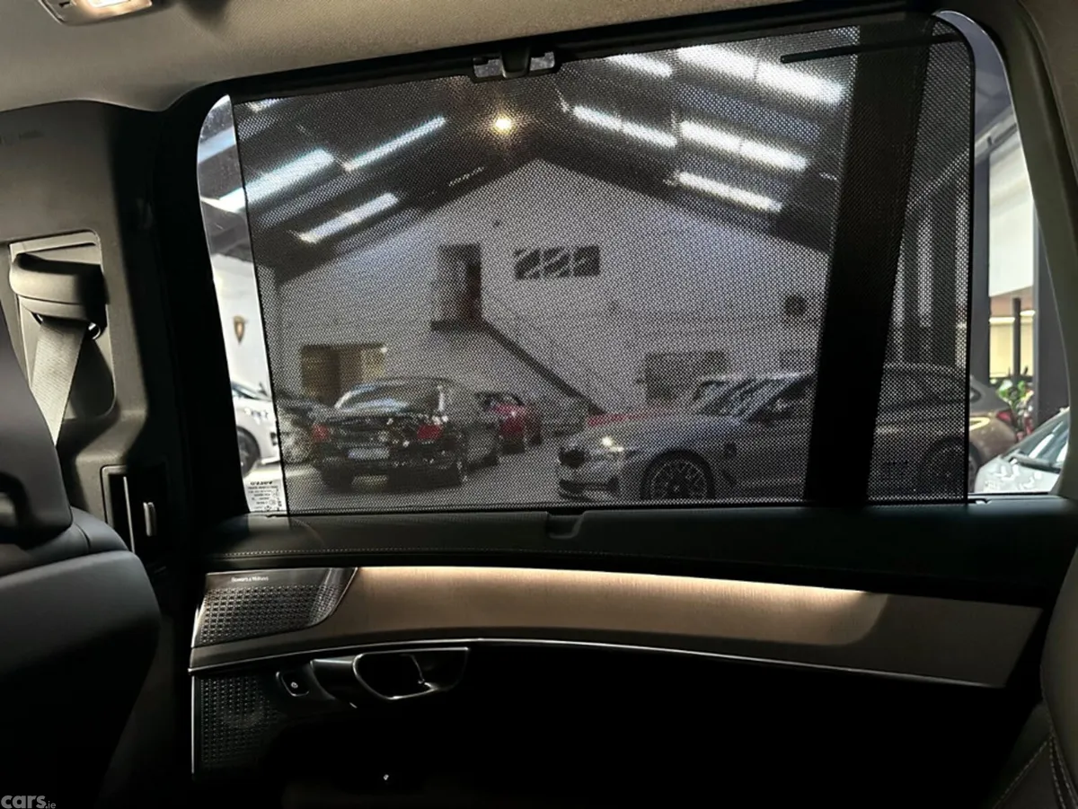 Volvo XC90 SUV, Petrol Plug-in Hybrid, 2026, Black