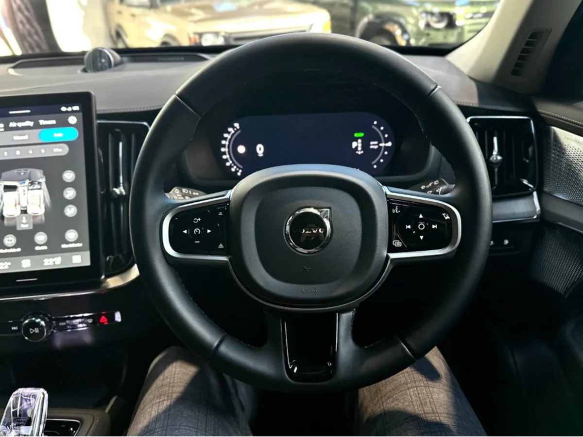 Volvo XC90 SUV, Petrol Plug-in Hybrid, 2026, Black