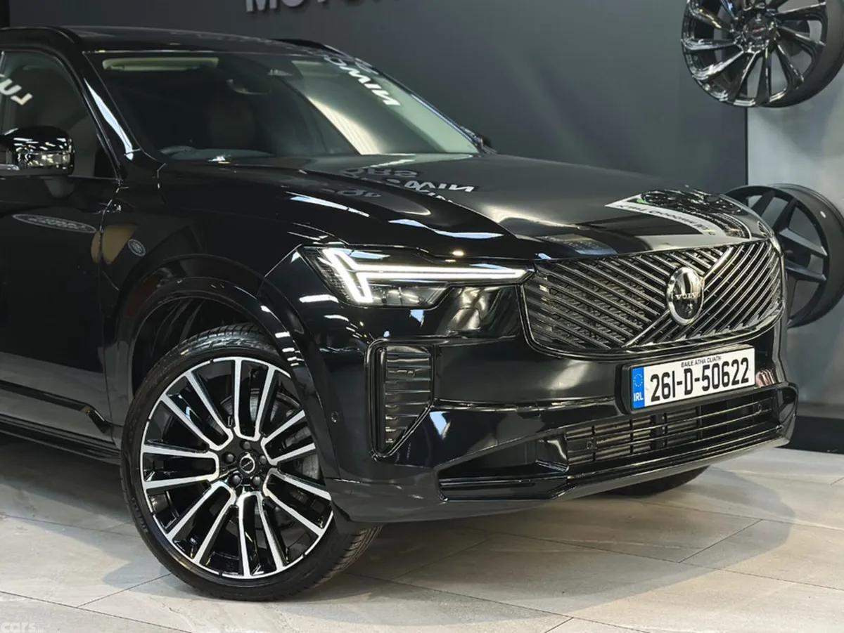 Volvo XC90 SUV, Petrol Plug-in Hybrid, 2026, Black