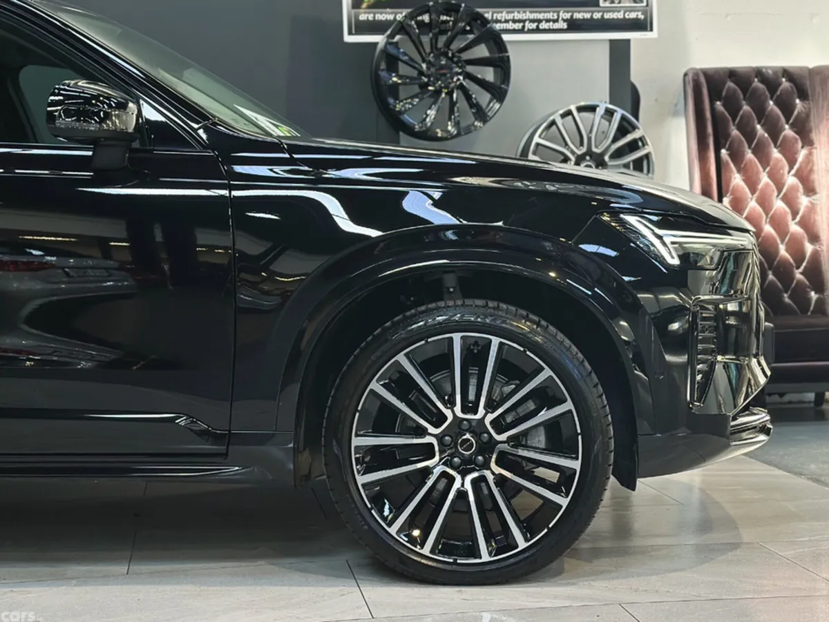 Volvo XC90 SUV, Petrol Plug-in Hybrid, 2026, Black