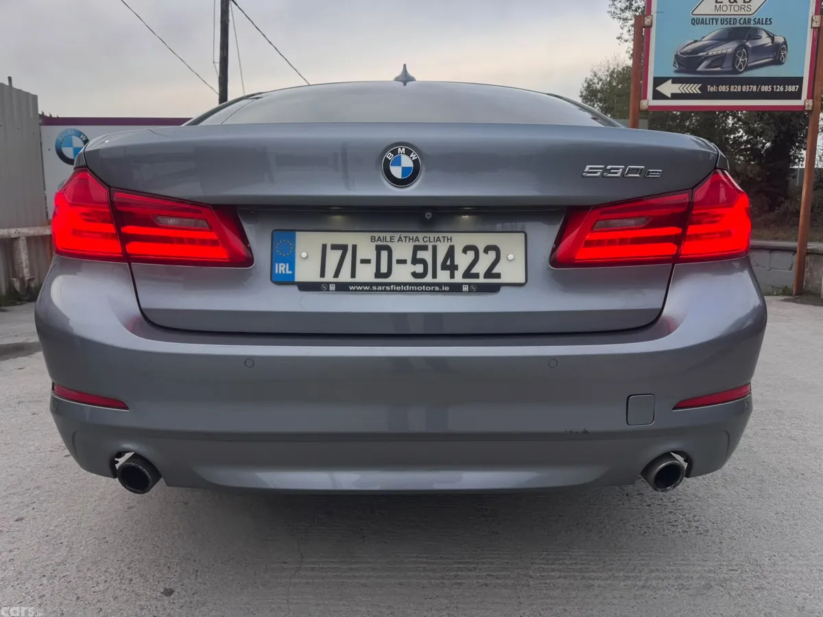 BMW 5-Series Saloon, Petrol Plug-in Hybrid, 2017, Blue