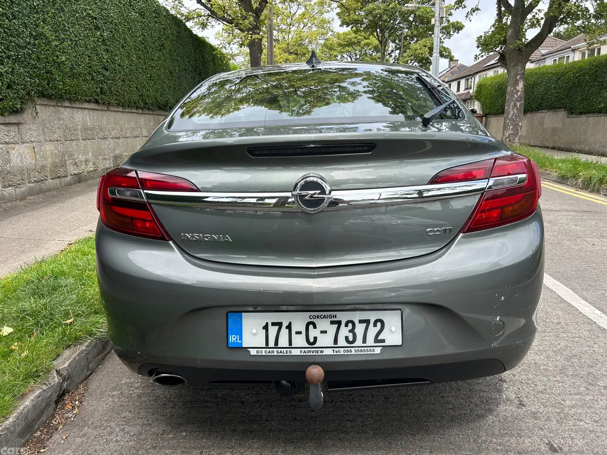 Opel Insignia Hatchback, Diesel, 2017, Grey