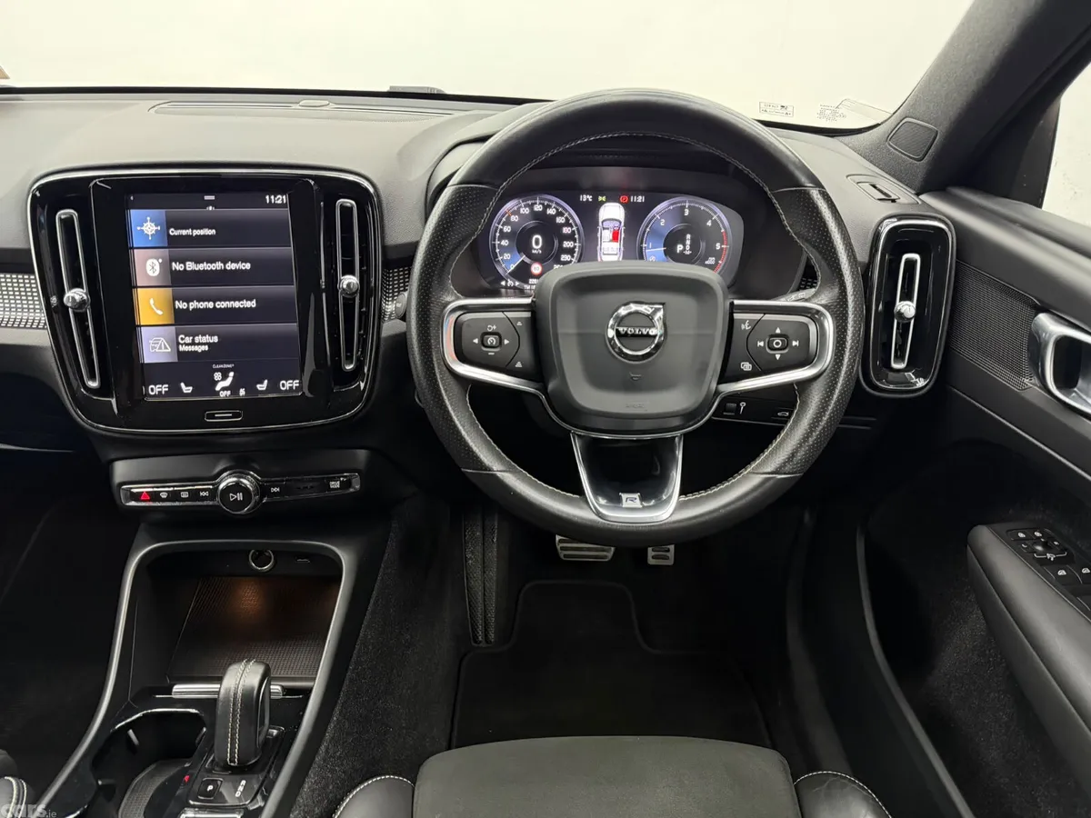 Volvo XC40 Estate, Diesel, 2019, White
