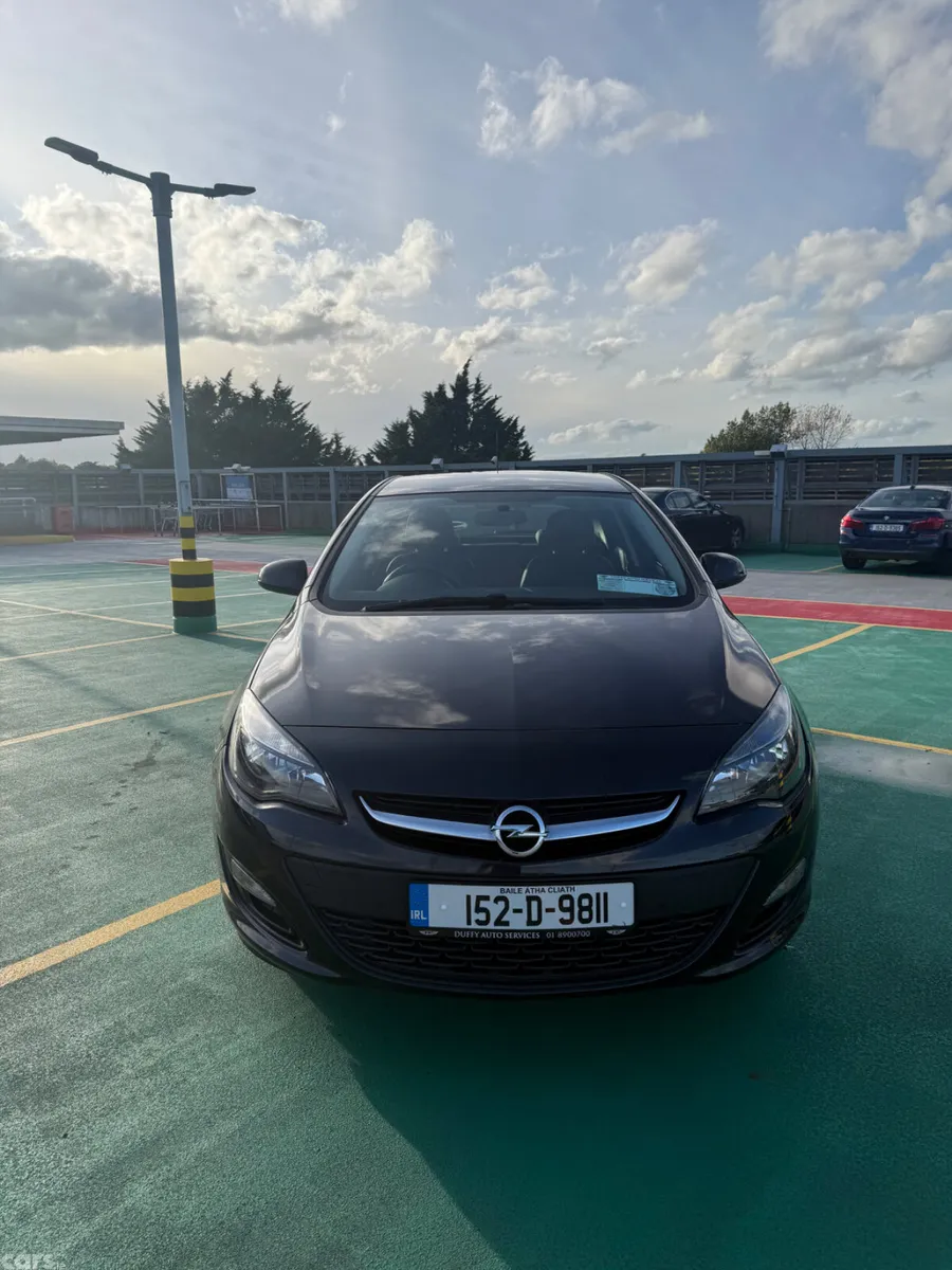 Opel Astra Hatchback, Diesel, 2015, Black