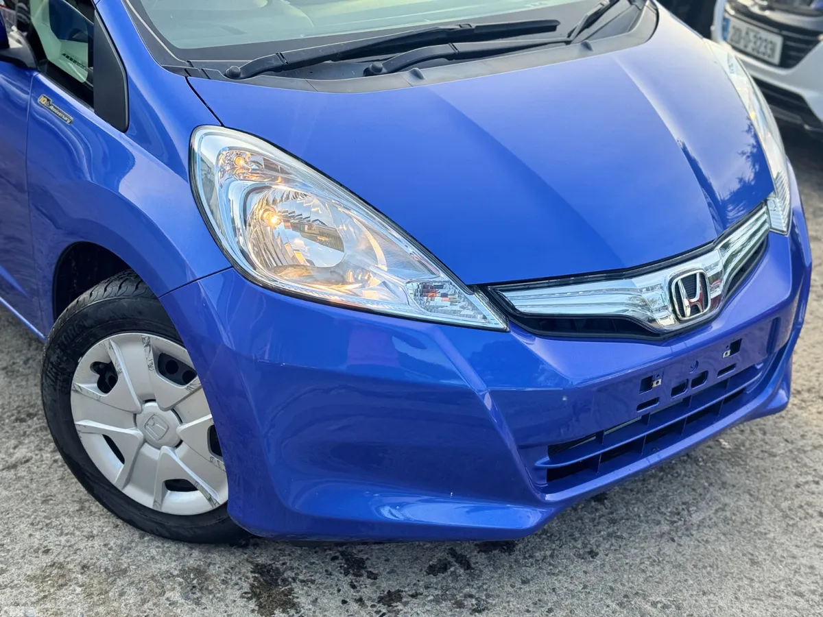 Honda Fit Hatchback, Petrol Hybrid, 2012, Blue