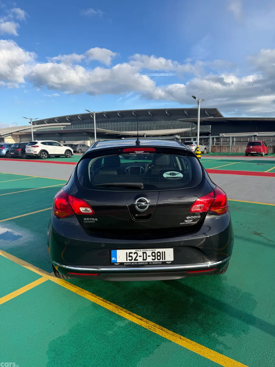 Opel Astra Hatchback, Diesel, 2015, Black