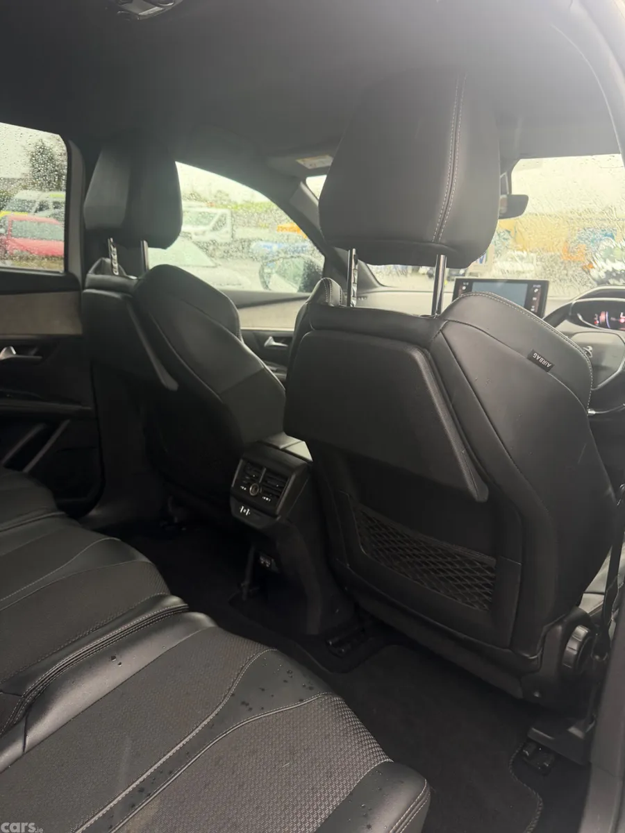 Peugeot 5008 SUV, Diesel, 2022, White