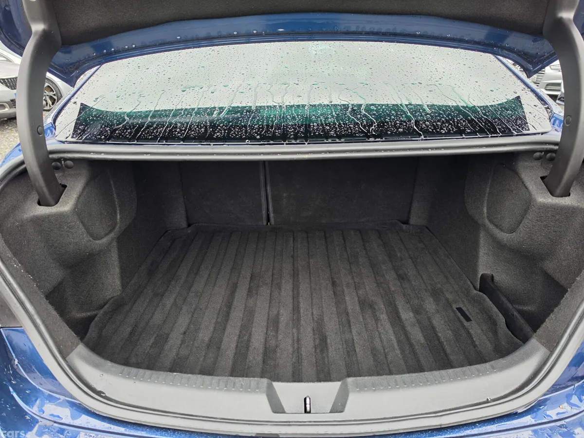 Renault Megane Saloon, Diesel, 2018, Blue