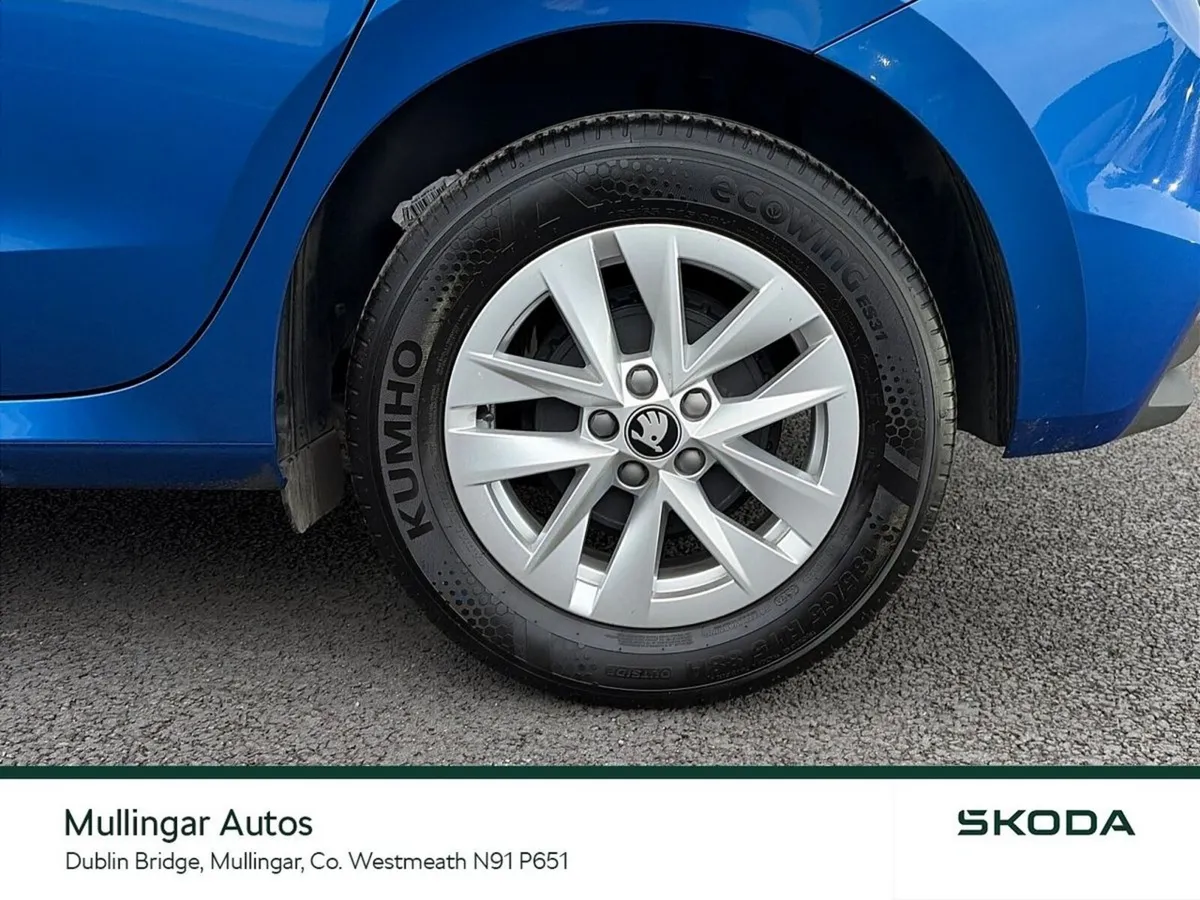 Skoda Fabia Hatchback, Petrol, 2026, Blue