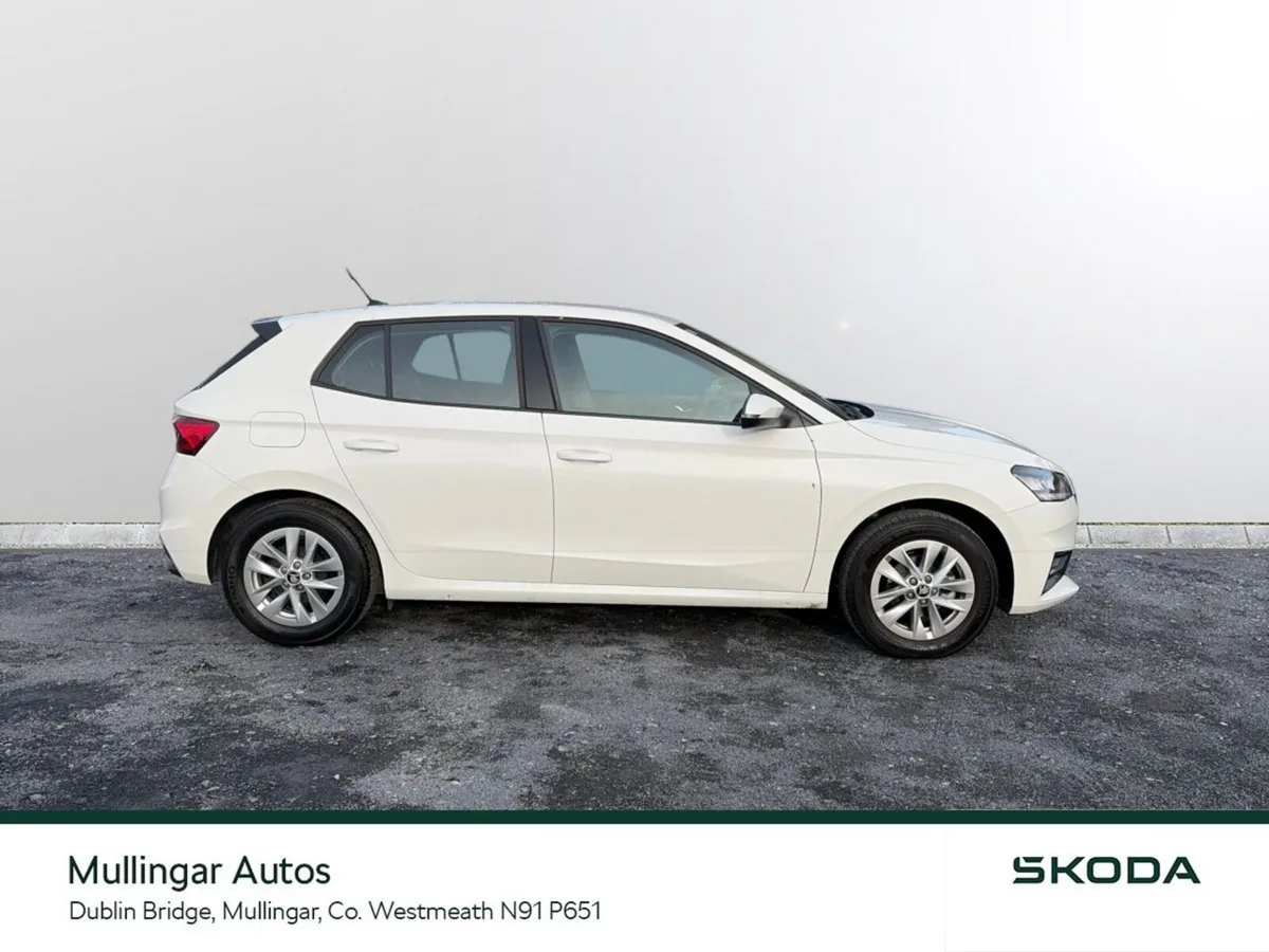 Skoda Fabia Hatchback, Petrol, 2026, White
