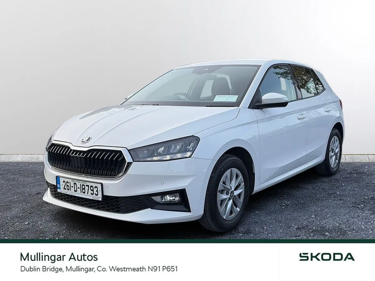 Skoda Fabia Hatchback, Petrol, 2026, White