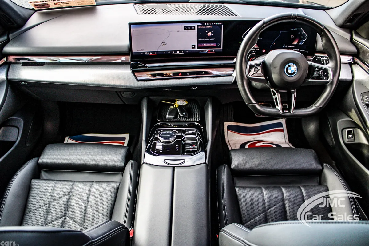 BMW 5-Series Estate, Petrol Plug-in Hybrid, 2025, Black
