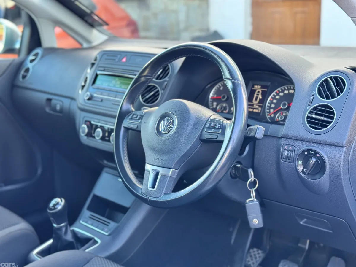 Volkswagen Golf Estate, Diesel, 2013, Silver
