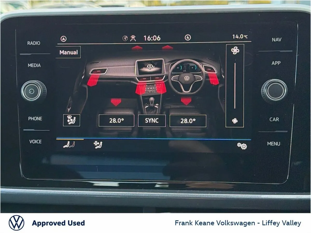 Volkswagen T-Roc SUV, Petrol, 2023, Blue