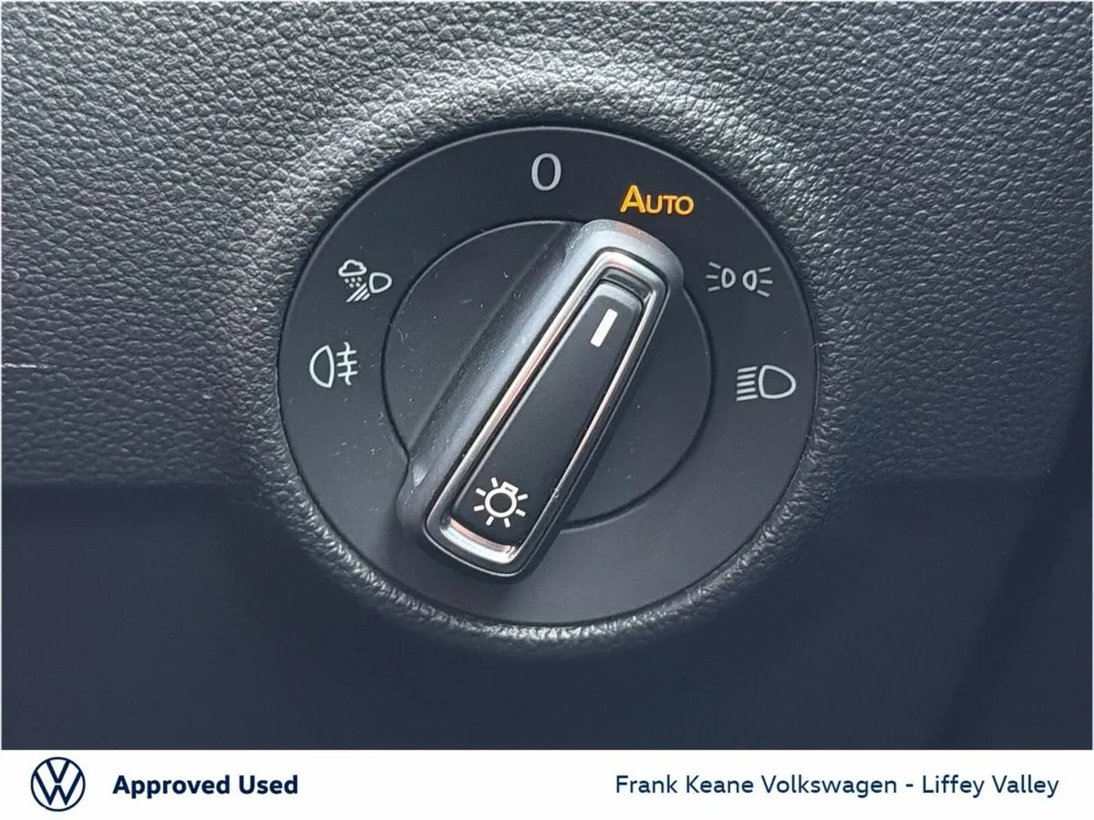 Volkswagen T-Roc SUV, Petrol, 2023, Blue