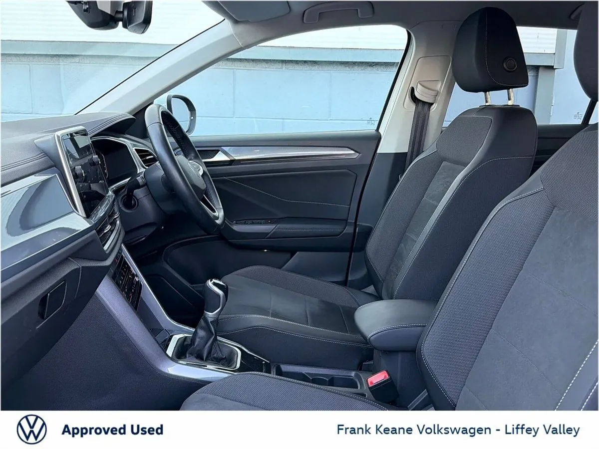 Volkswagen T-Roc STYLE 1.0 TSI 110HP *PURE WHITE*, Dublin