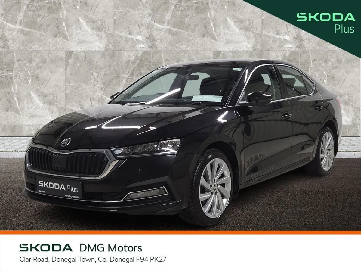 Skoda Octavia Saloon, Diesel, 2023, Black
