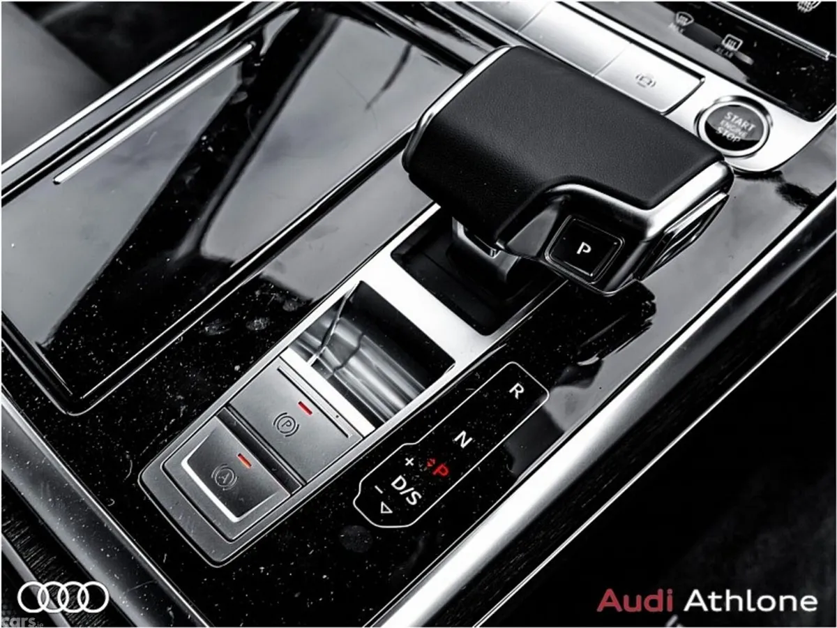 Audi Q7 SUV, Petrol Plug-in Hybrid, 2027, Black