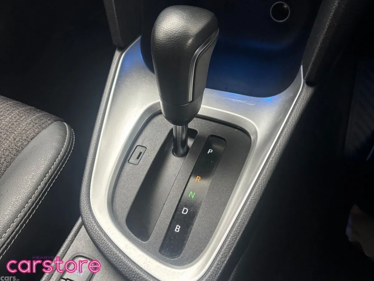 Toyota Yaris Cross SUV, Petrol Hybrid, 2021, Black