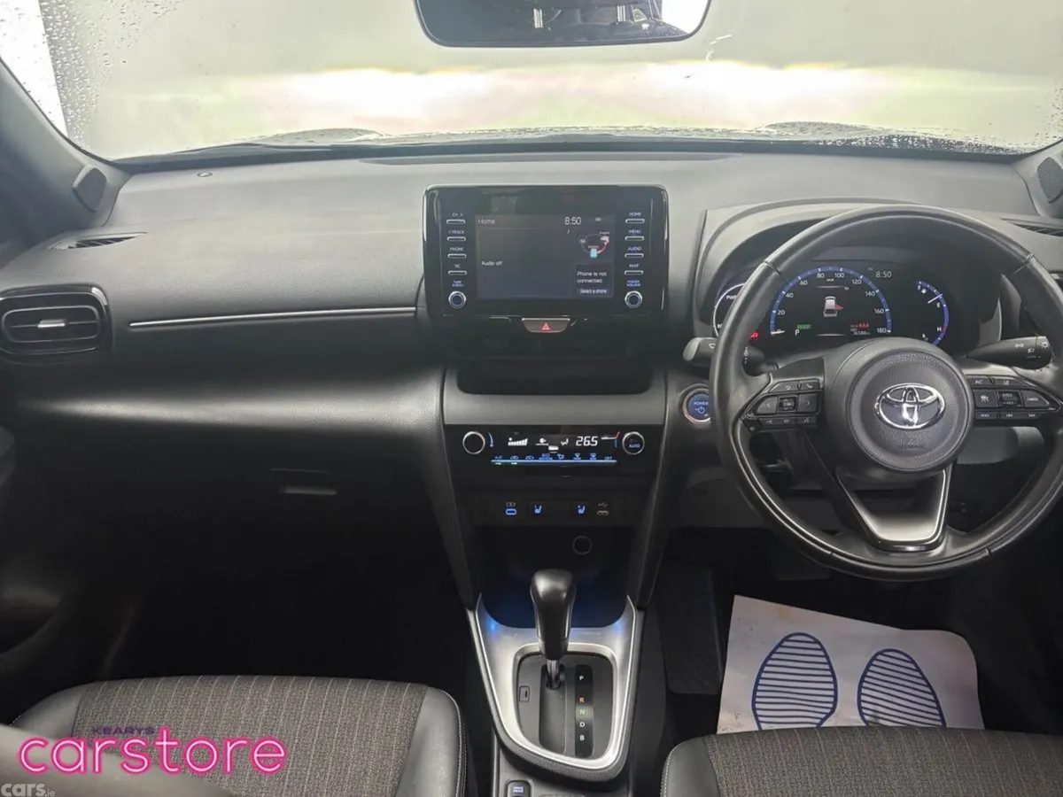 Toyota Yaris Cross SUV, Petrol Hybrid, 2021, Black