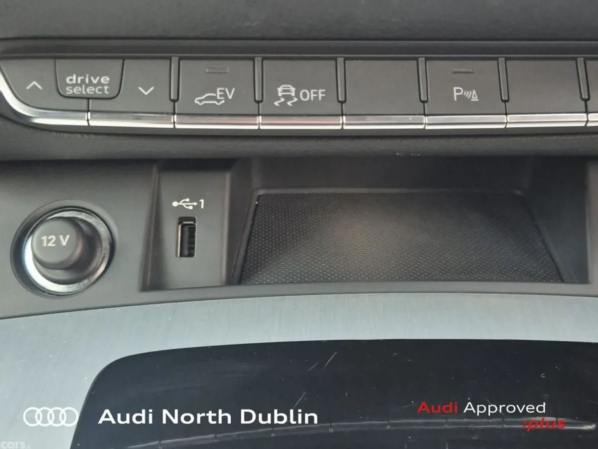 Audi Q5 SUV, Petrol Plug-in Hybrid, 2024, Silver