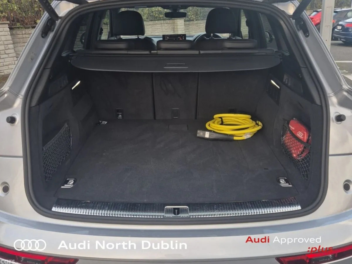 Audi Q5 SUV, Petrol Plug-in Hybrid, 2024, Silver