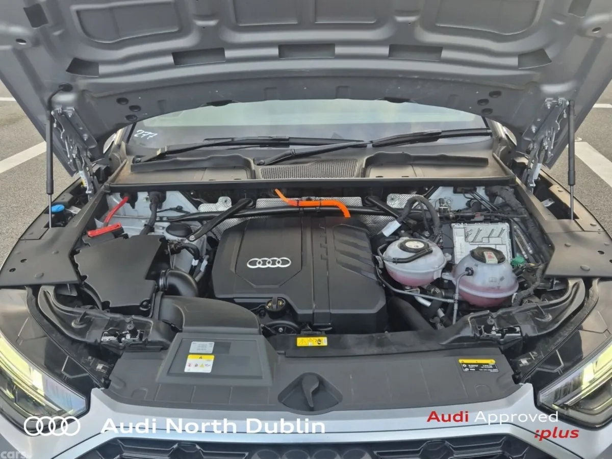 Audi Q5 SUV, Petrol Plug-in Hybrid, 2024, Silver