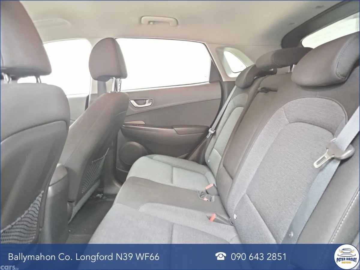Hyundai KONA SUV, Electric, 2023, Grey