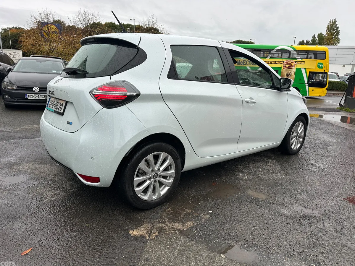 Renault Zoe Hatchback, Electric, 2022, White