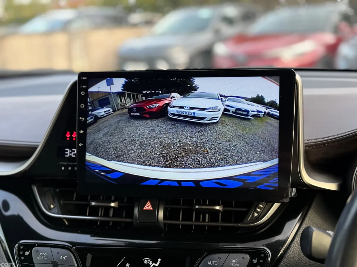 Toyota C-HR SUV, Petrol Hybrid, 2018, White