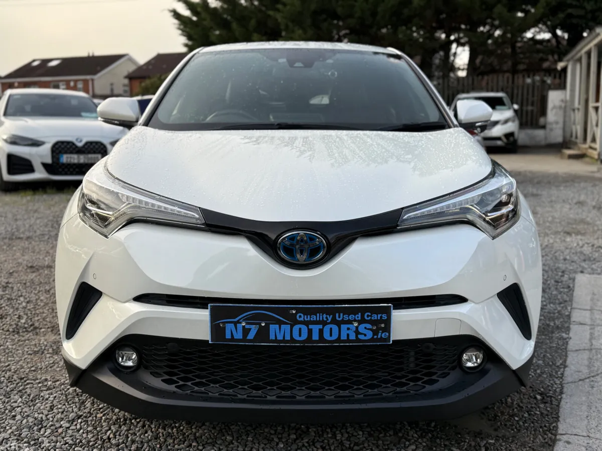 Toyota C-HR SUV, Petrol Hybrid, 2018, White