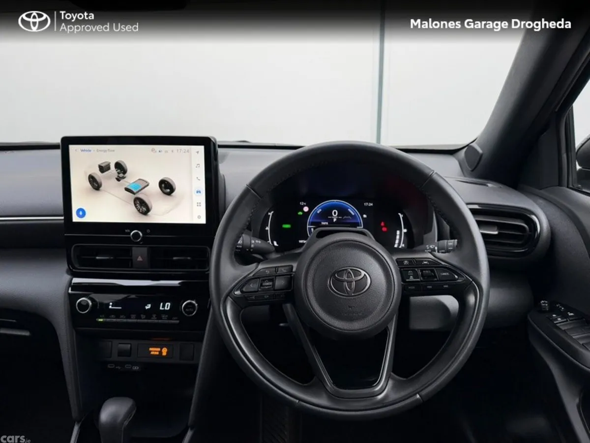 Toyota Yaris Cross Hatchback, Petrol Hybrid, 2026, Grey