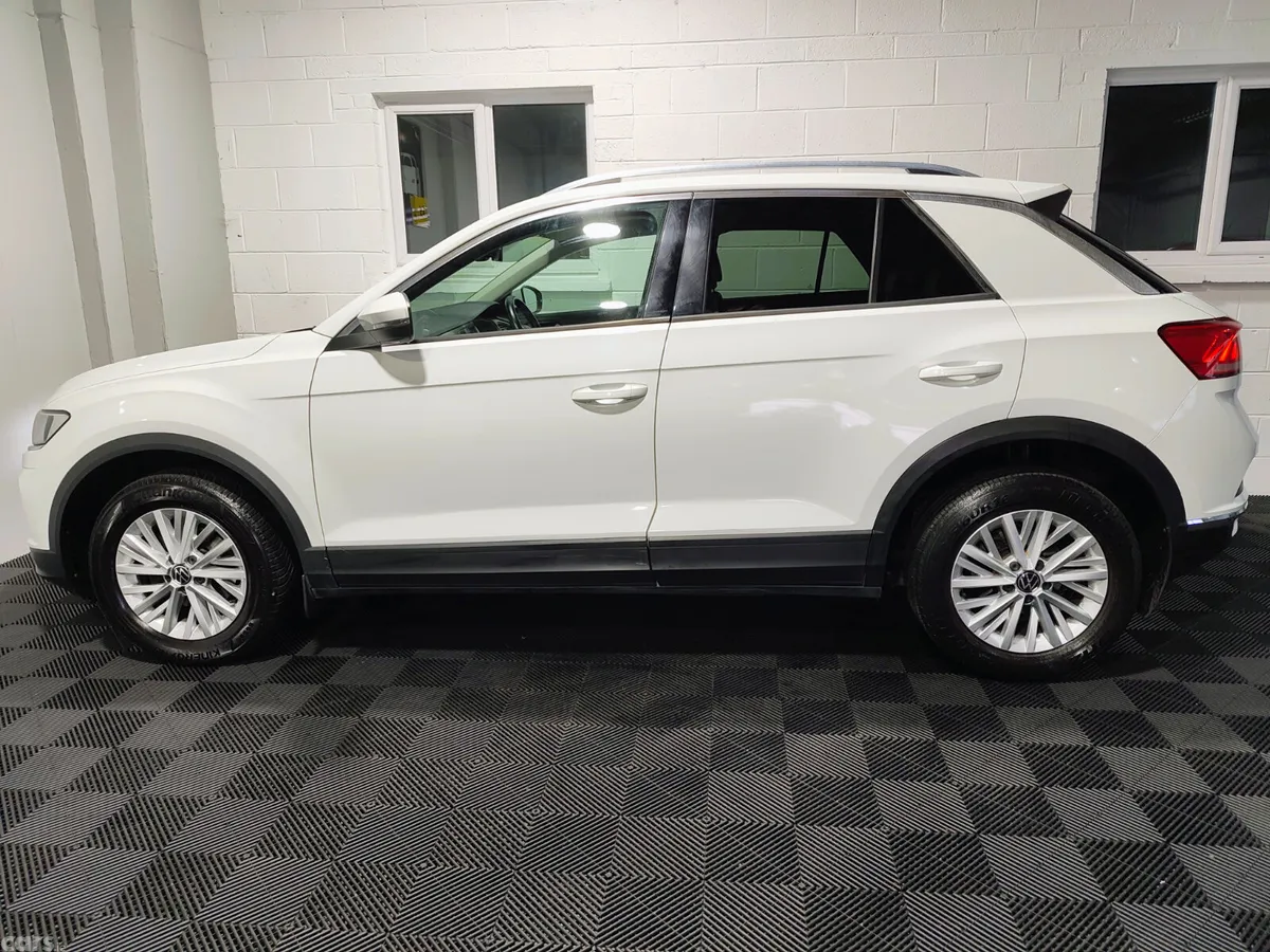 Volkswagen T-Roc SUV, Petrol, 2022, White
