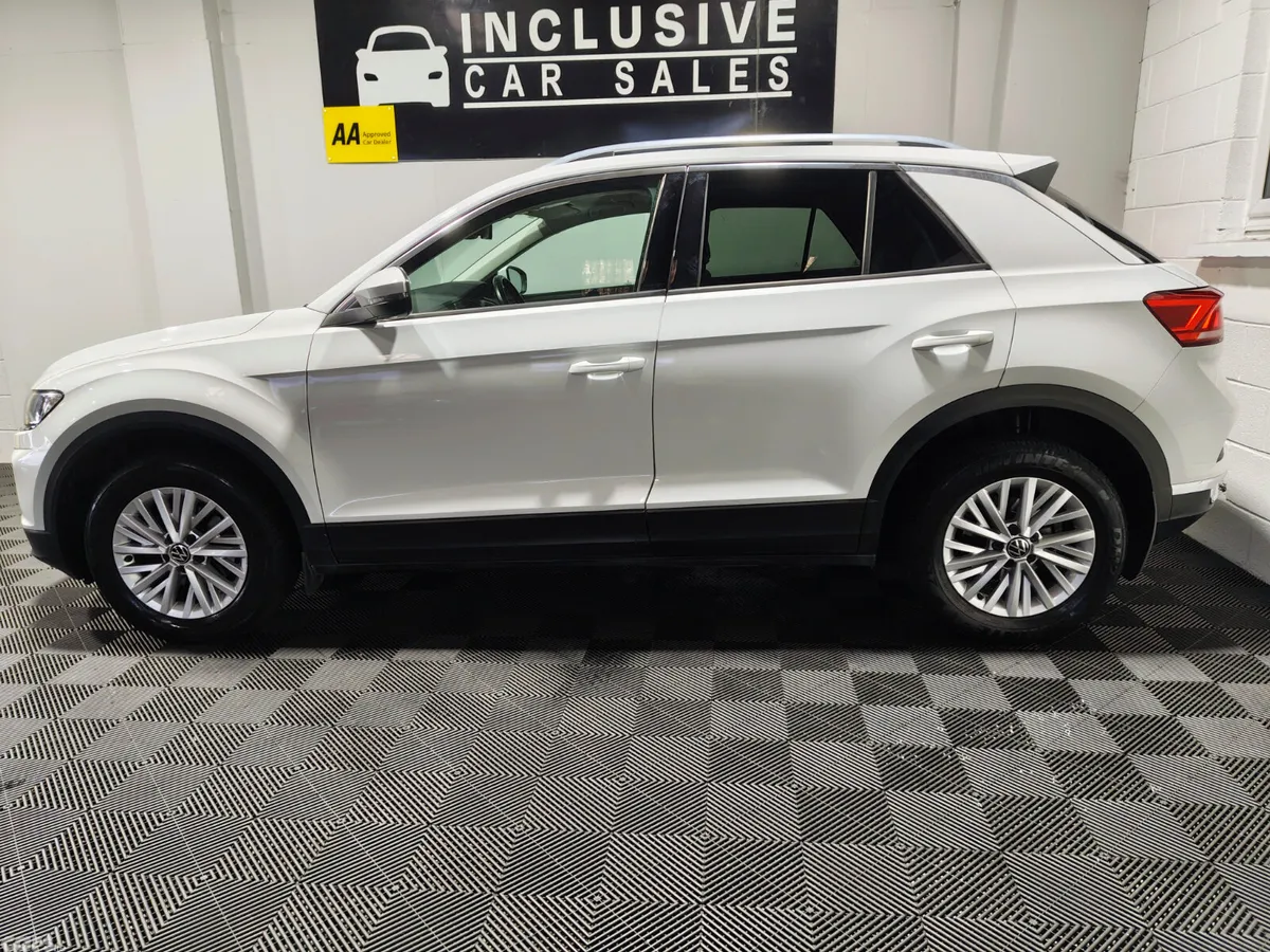 Volkswagen T-Roc SUV, Petrol, 2022, White