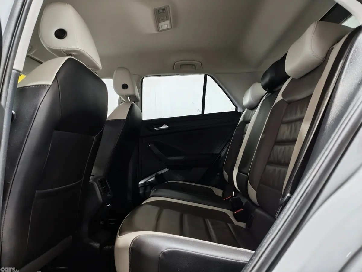 Volkswagen T-Roc SUV, Petrol, 2022, White