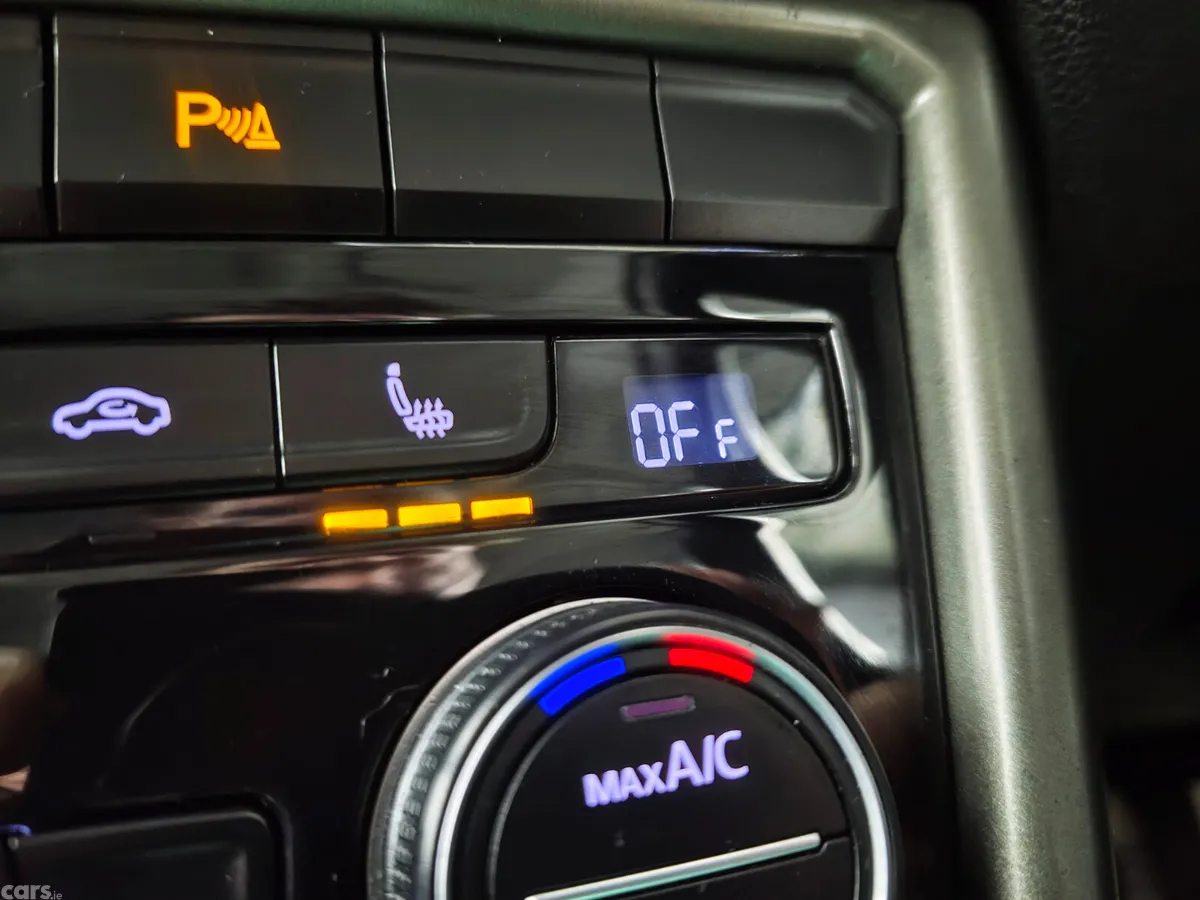 Volkswagen T-Roc SUV, Petrol, 2022, White