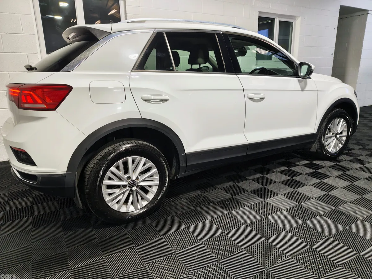 Volkswagen T-Roc SUV, Petrol, 2022, White