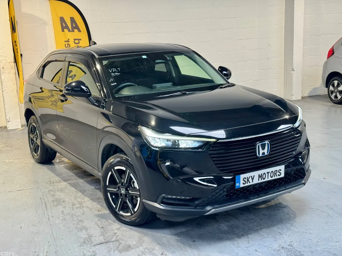 Honda Vezel SUV, Petrol Hybrid, 2023, Black
