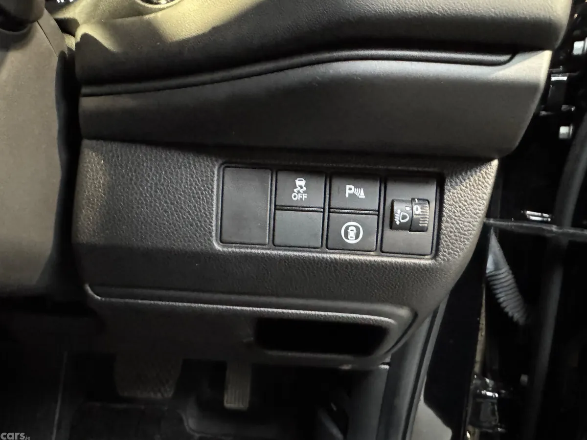 Honda Vezel SUV, Petrol Hybrid, 2023, Black