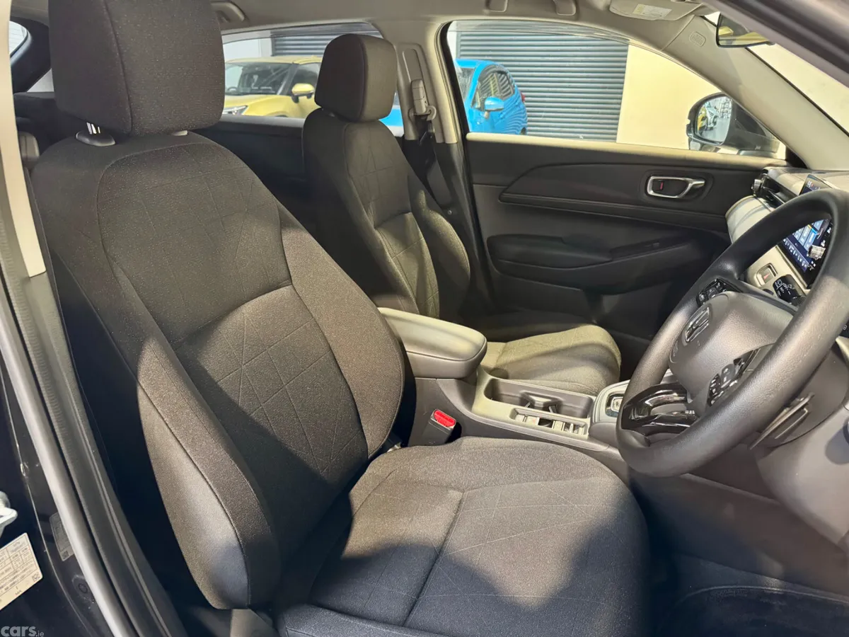 Honda Vezel SUV, Petrol Hybrid, 2023, Black