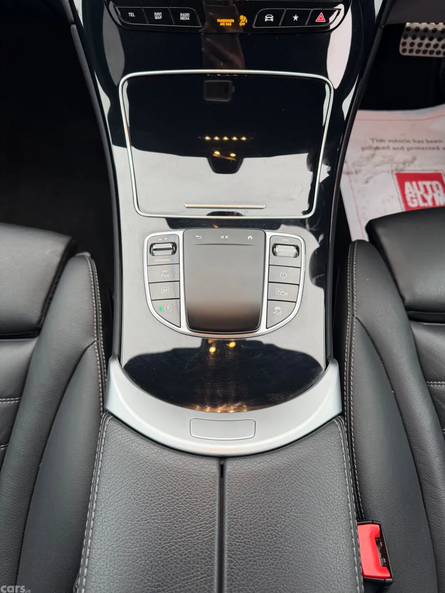 Mercedes-Benz 220 SUV, Diesel, 2022, Grey
