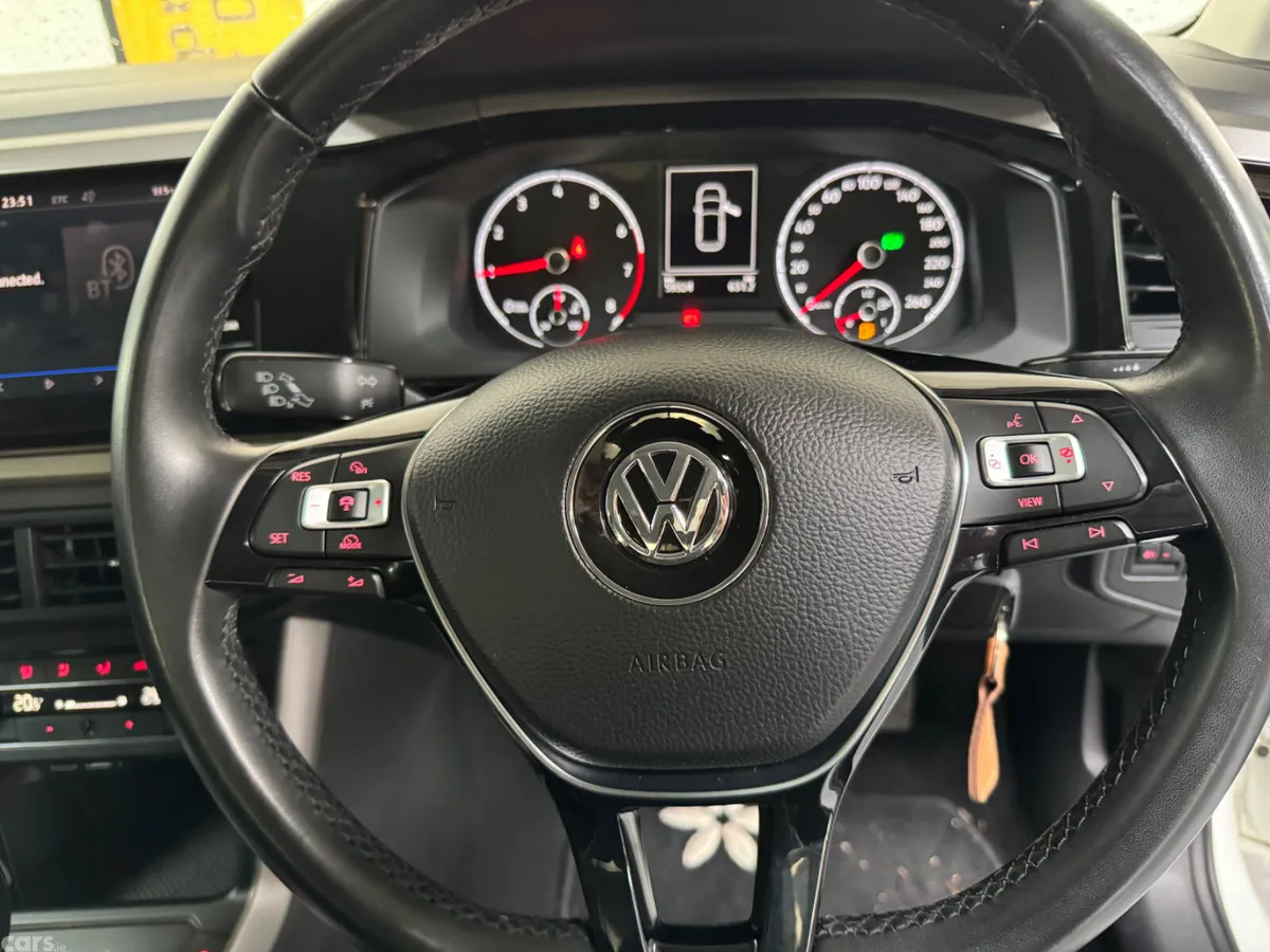 Volkswagen Polo Hatchback, Petrol, 2018, White