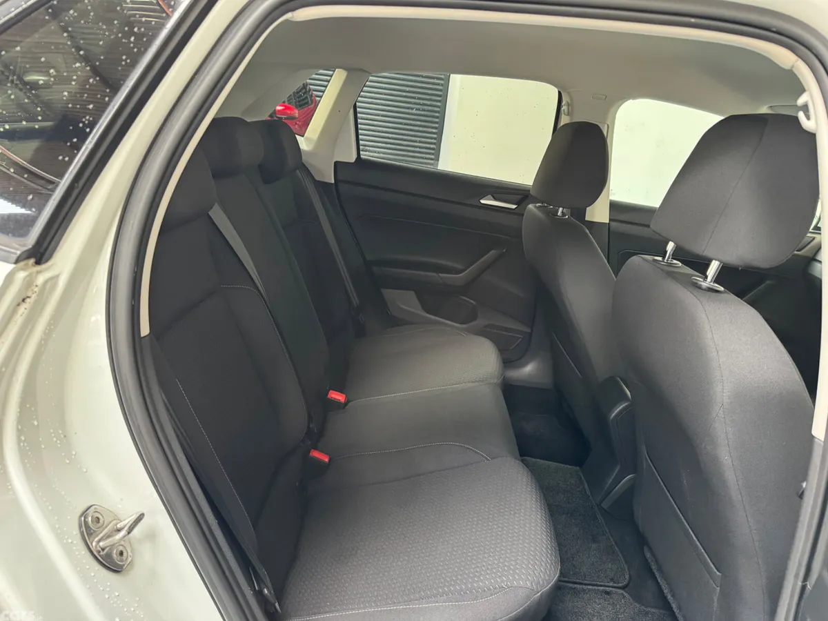 Volkswagen Polo Hatchback, Petrol, 2018, White