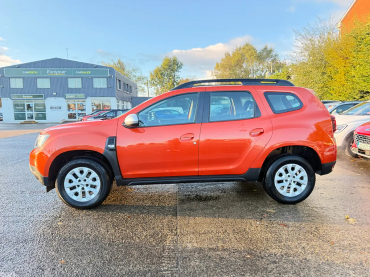 Dacia Duster SUV, Diesel, 2023, Orange