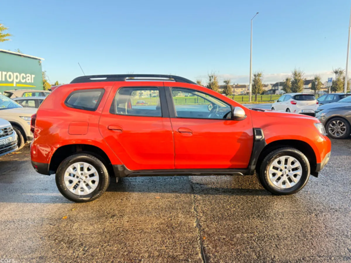 Dacia Duster SUV, Diesel, 2023, Orange