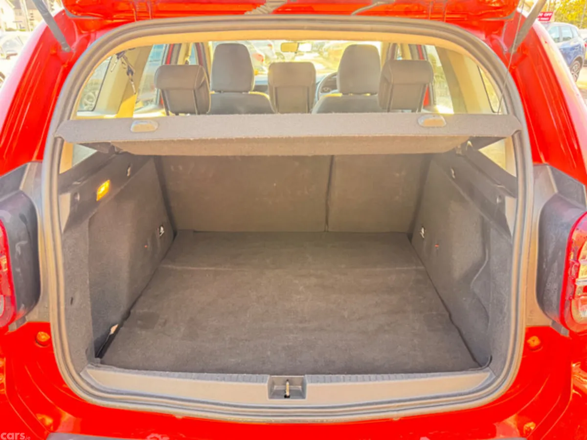 Dacia Duster SUV, Diesel, 2023, Orange