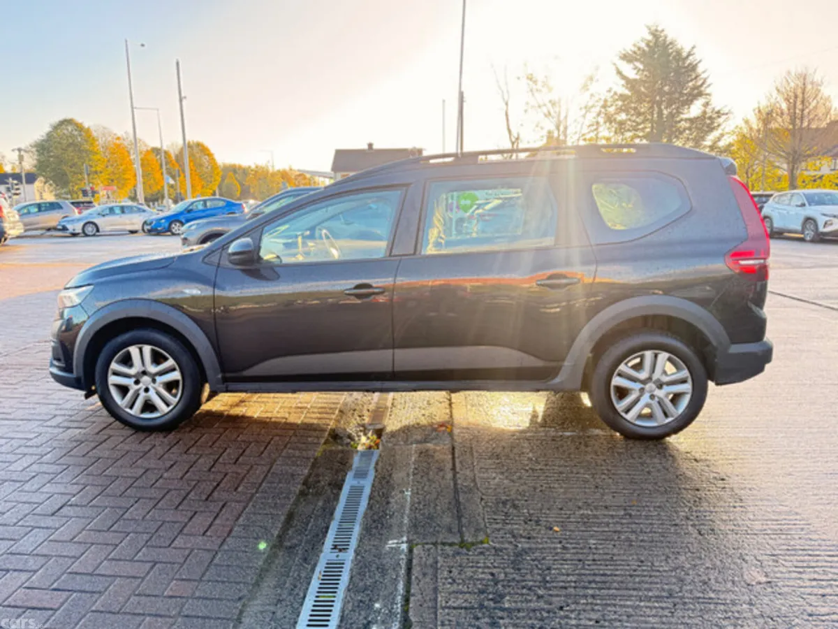 Dacia Jogger MPV, Petrol, 2023, Black