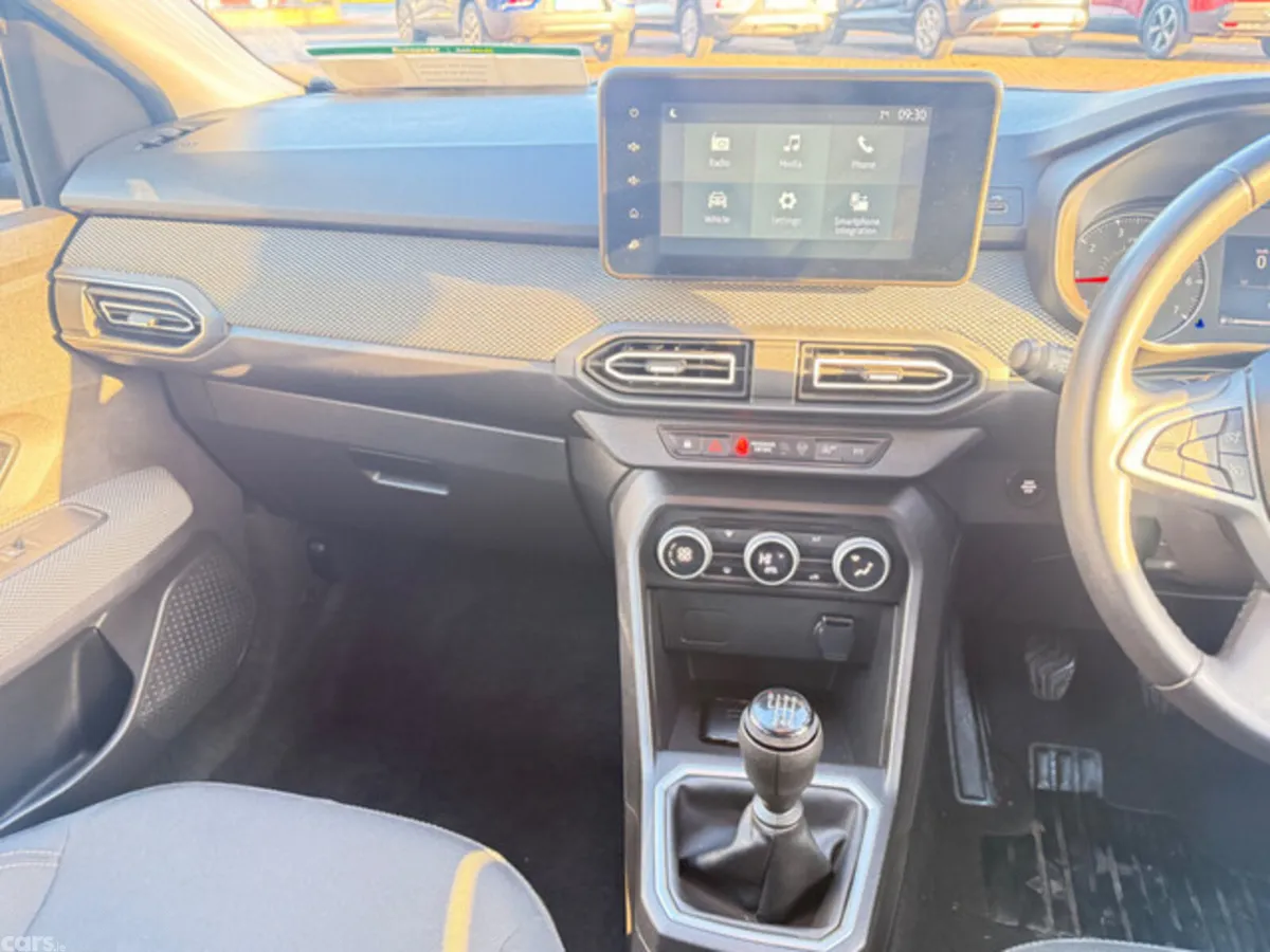 Dacia Jogger MPV, Petrol, 2023, Black